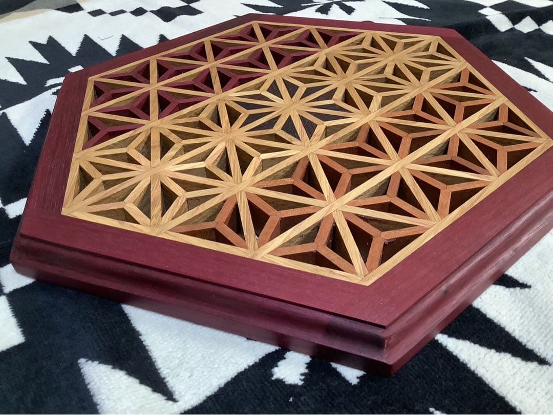 三脚テーブル天板　組子細工ヘキサゴン113