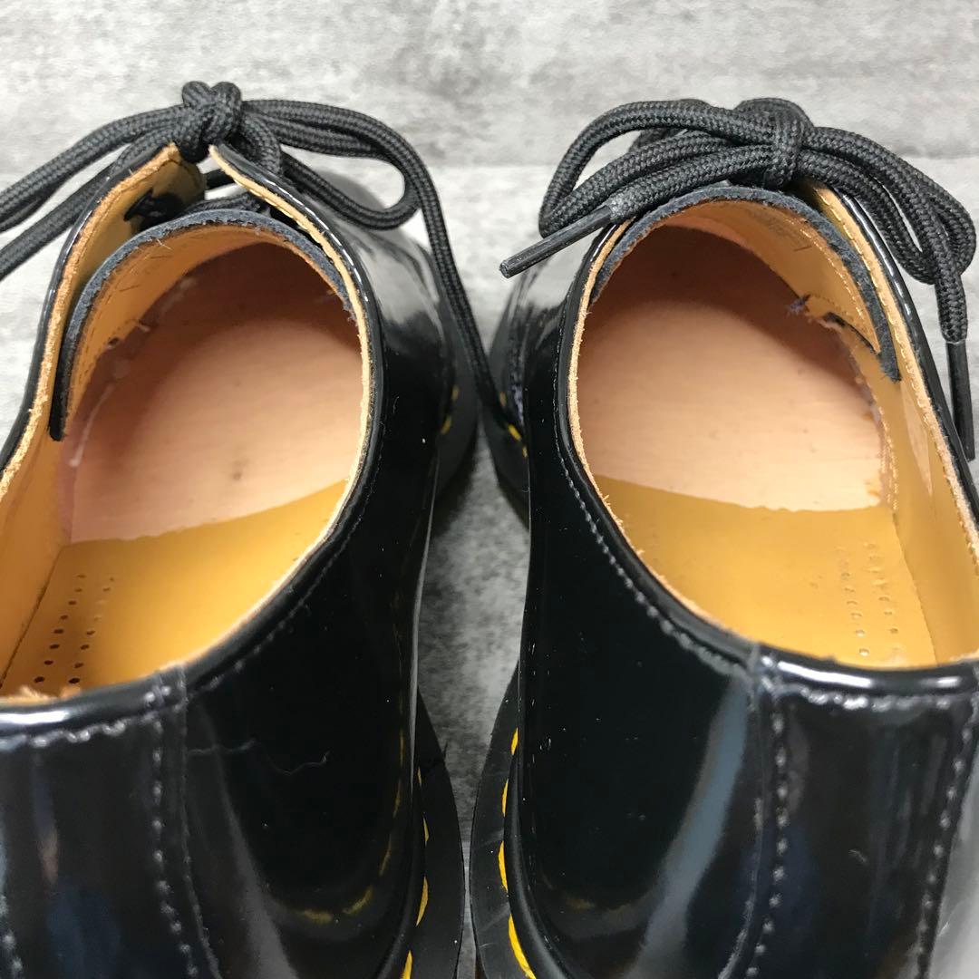 【未使用】Dr.Martens 3ホール パテント　10084 エナメルUK7