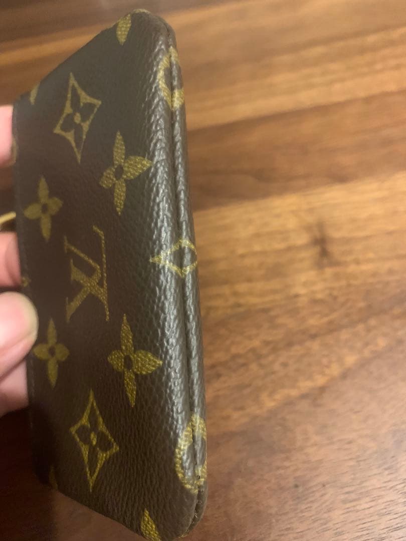Louis Vuitton モノグラム　ケース