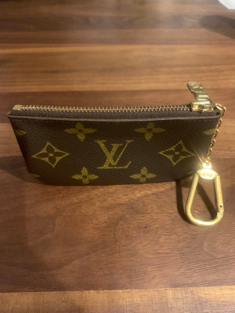 Louis Vuitton モノグラム　ケース