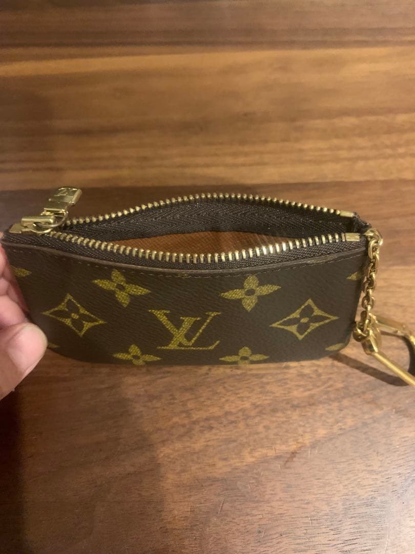 Louis Vuitton モノグラム　ケース