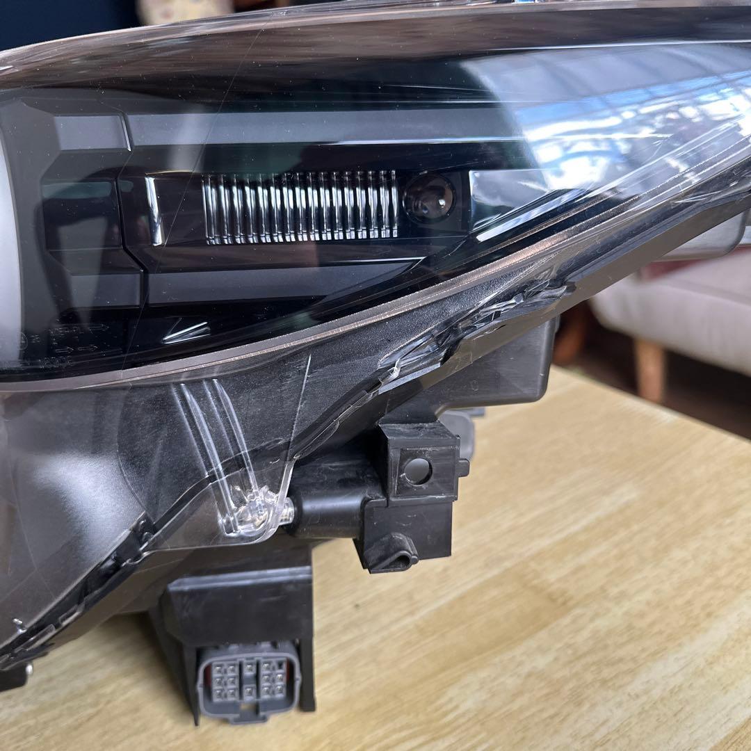 マツダ MAZDA CX-5/CX-8 左ヘッドライトユニット