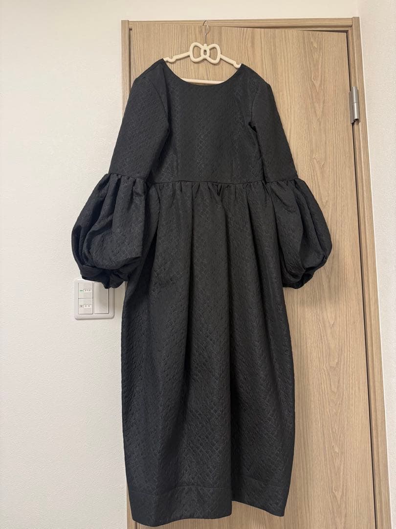 ワンピース Bibiy. LILLIAN PUFF DRESS