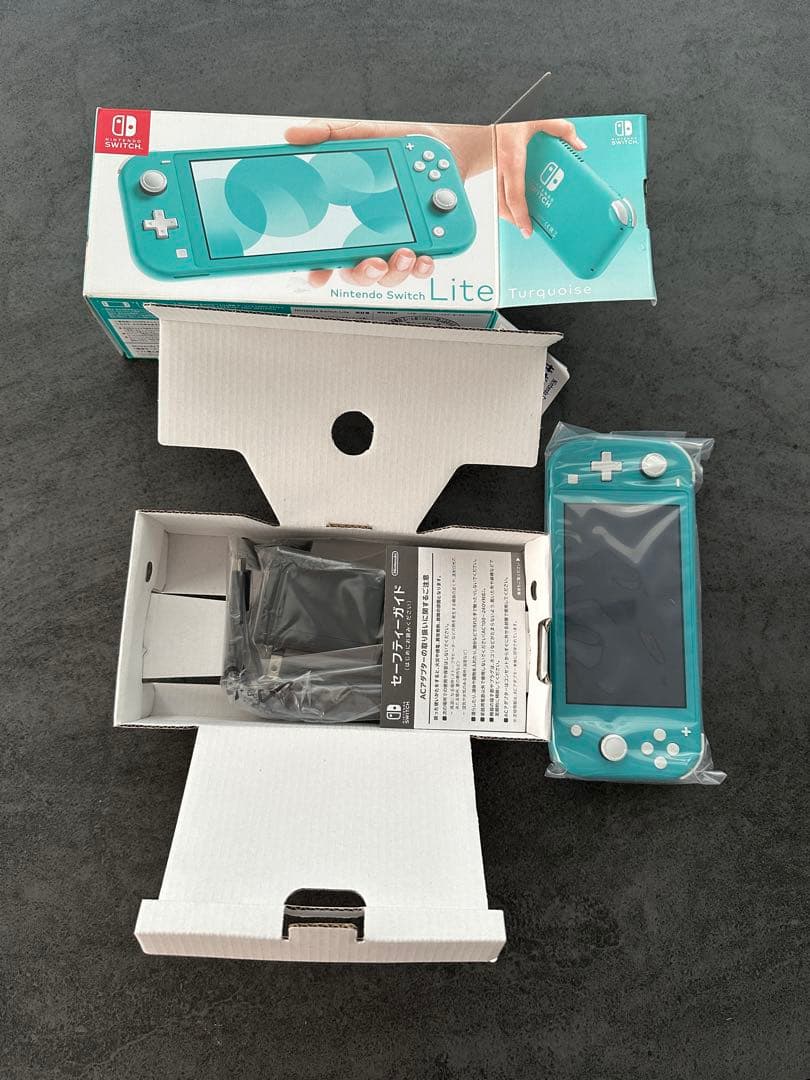 Nintendo Switch Lite ターコイズ 本体　店舗印