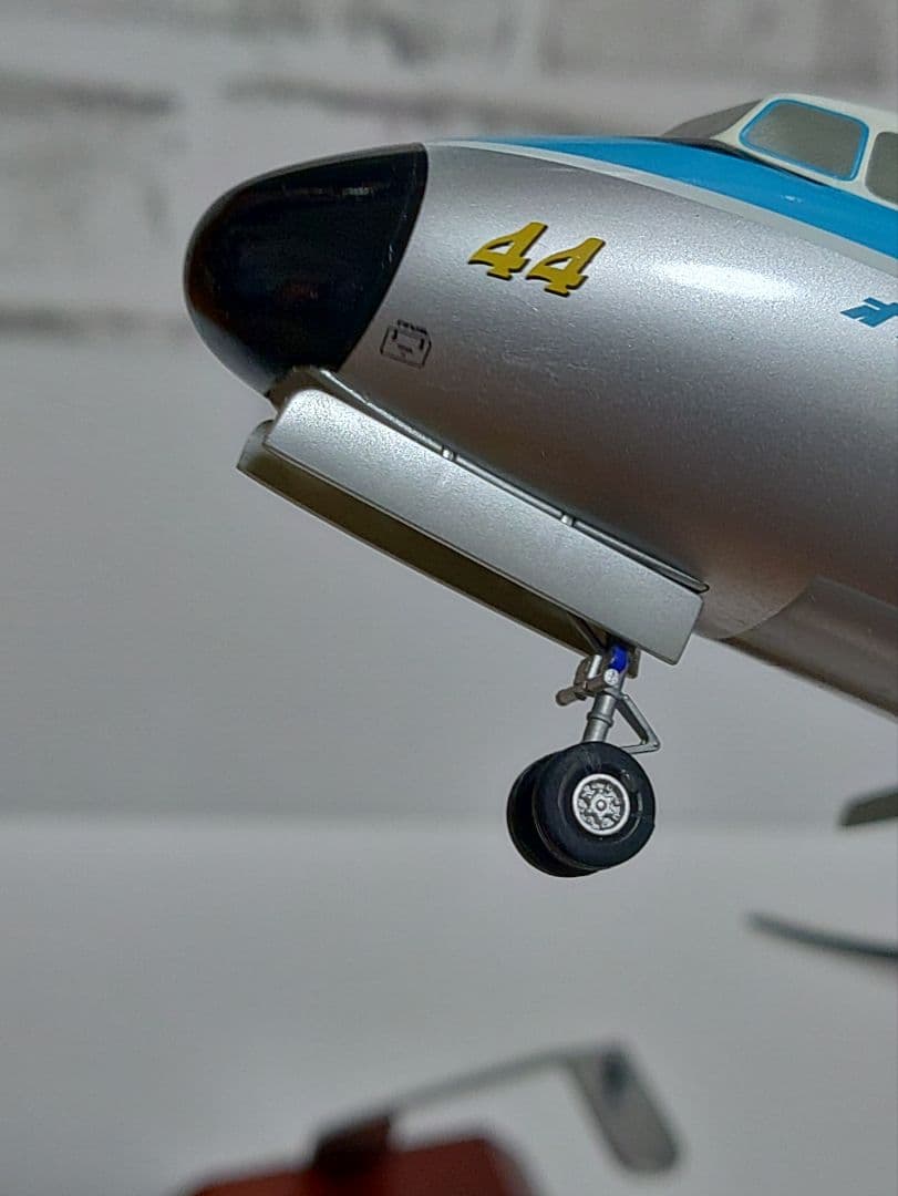 全日空商事　1/72　全日空　YS-11A　モヒカン塗装