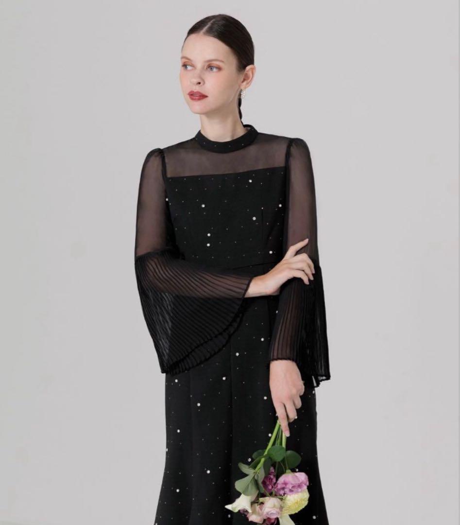 め*こ様 Leja パールビジュープリーツフレアスリーブマーメイドワンピース