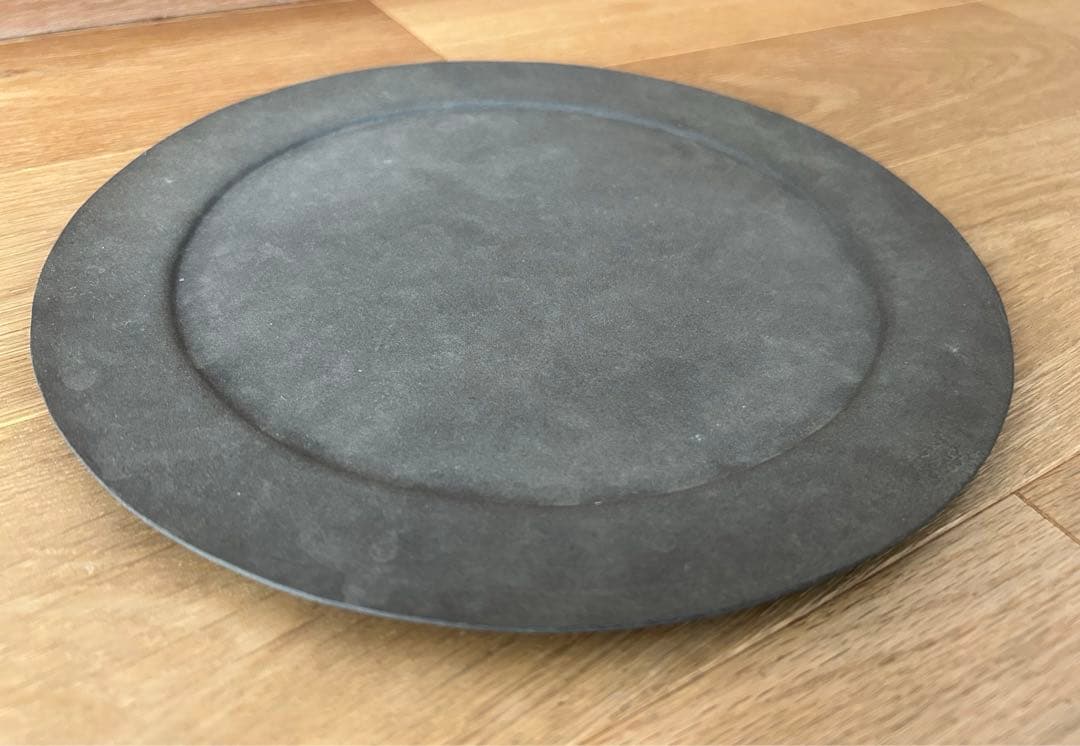 吉田次朗　8寸　プレート　未使用