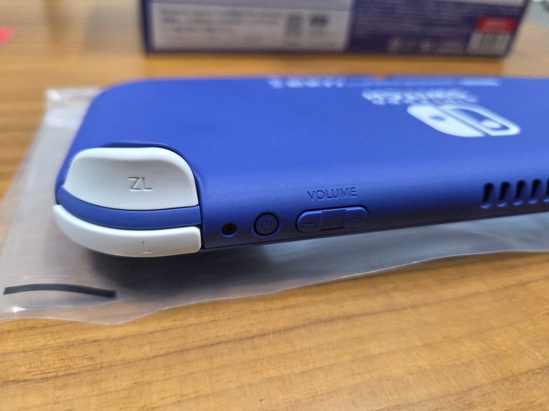 Switch Nintendo Lite ブルー 本体 スイッチ ライト