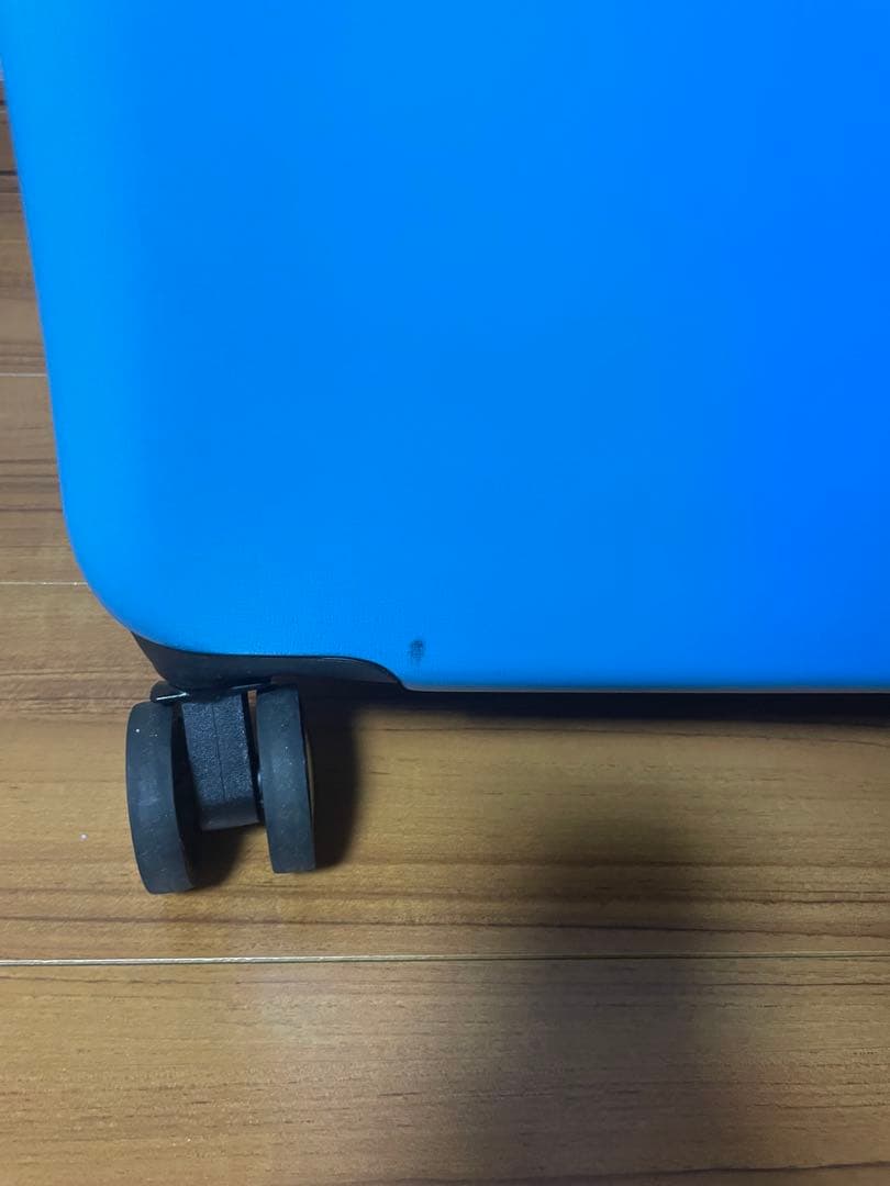 子供が乗れるキャリーケース 取手収納　キッズトラベル