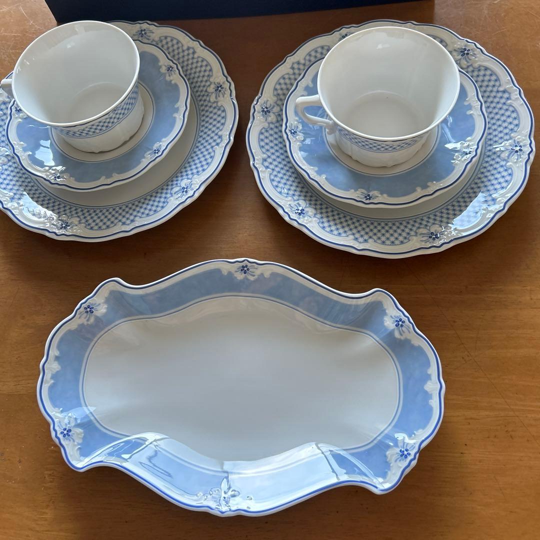 Hutschenreuther 青い食器セット未使用品