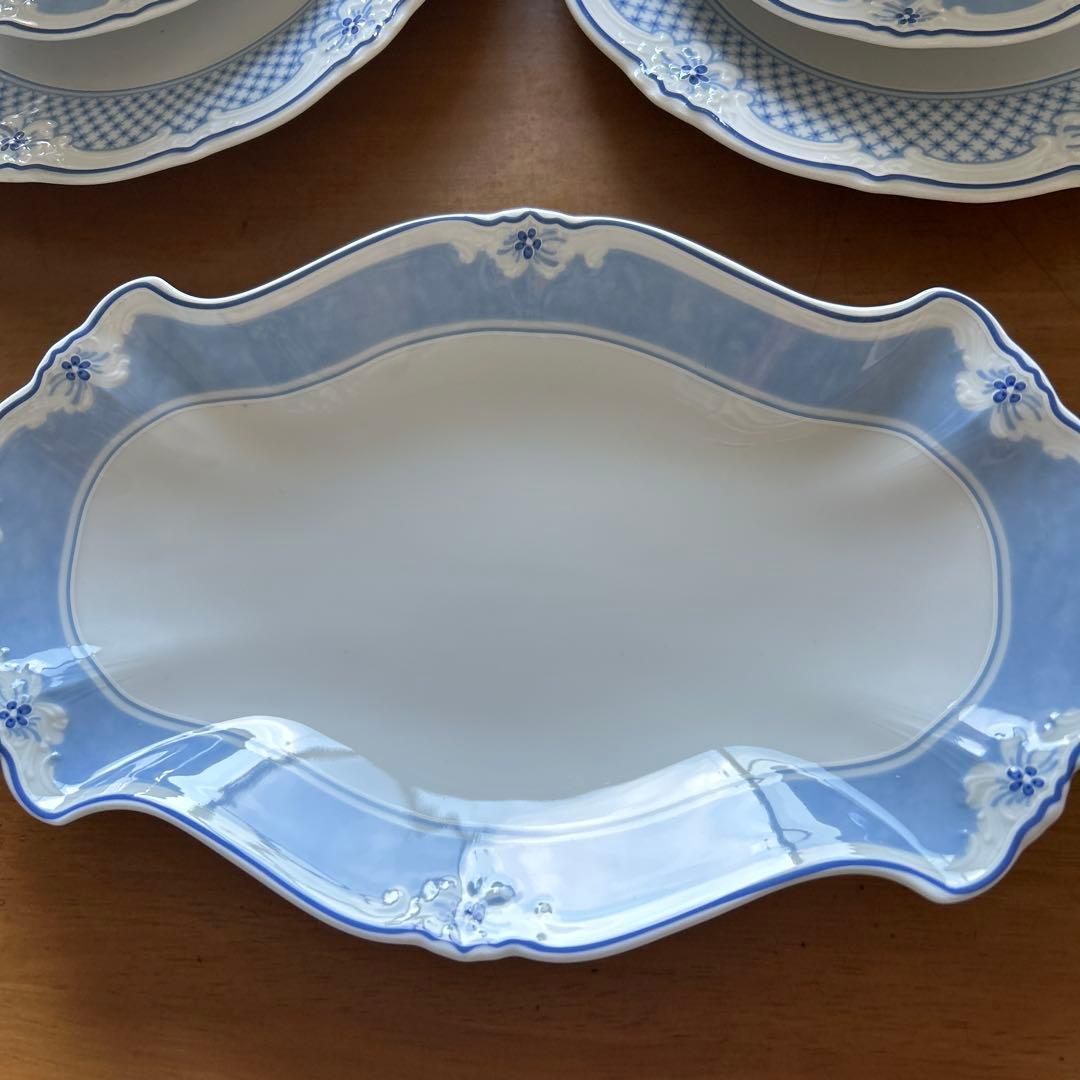 Hutschenreuther 青い食器セット未使用品