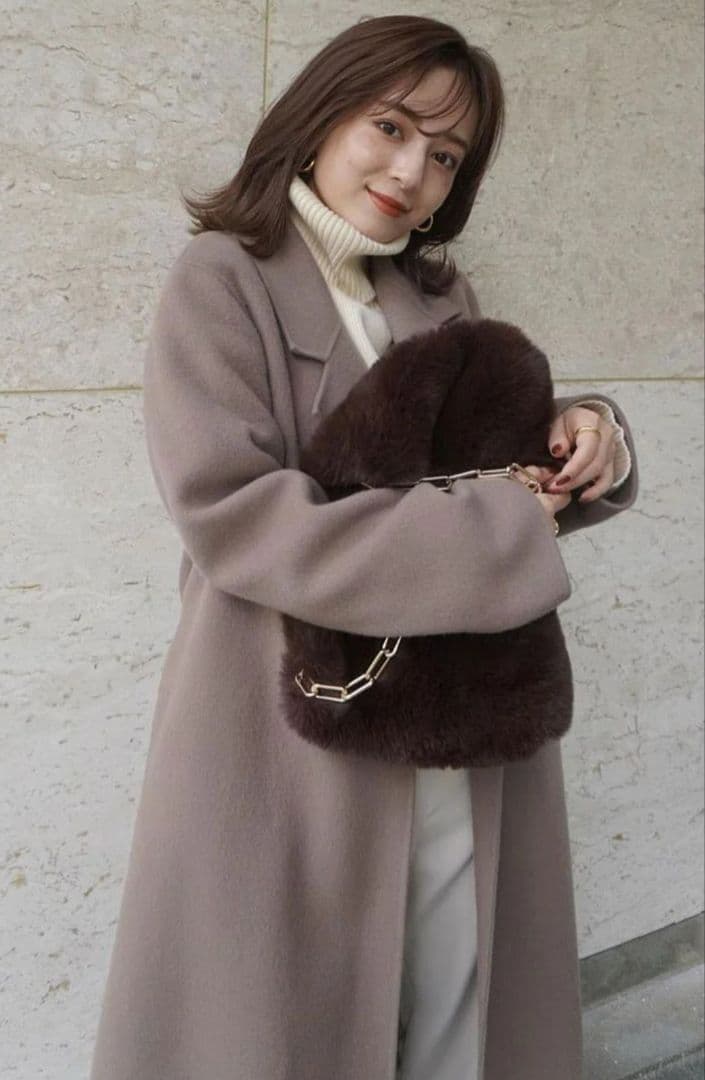 【人気】　近年モデル　アニュアンス　リバーロングコート　ロング　ベルト　Aライン