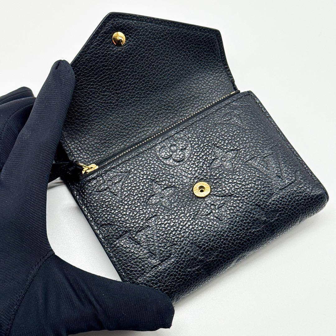 ルイヴィトン モノグラム アンプラント ヴィクトリーヌ 二つ折り財布 黒