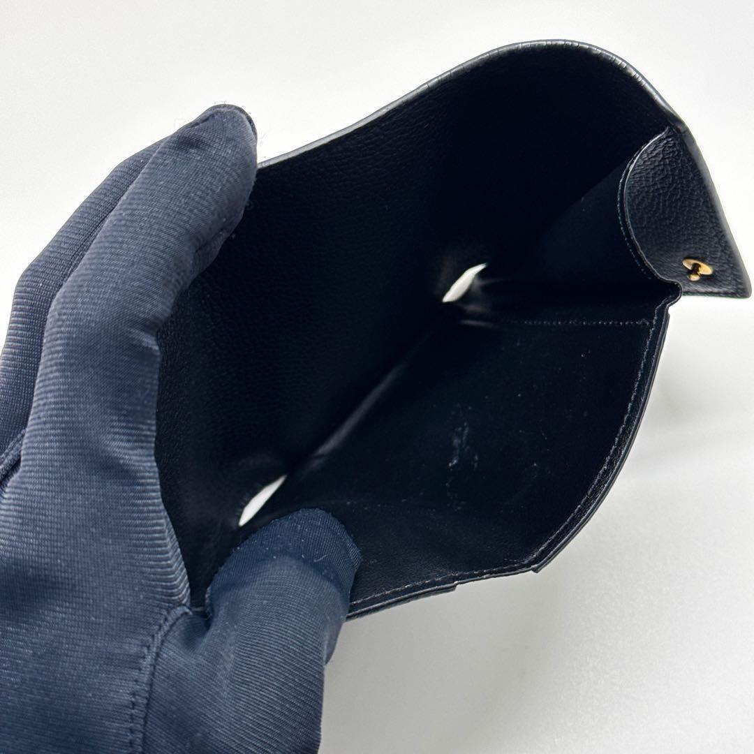 ルイヴィトン モノグラム アンプラント ヴィクトリーヌ 二つ折り財布 黒