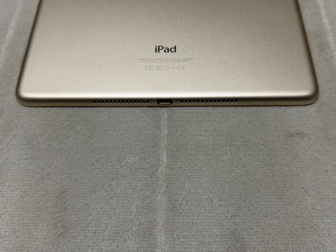iPad Air 2世代 128GB Wi-Fi+cellular