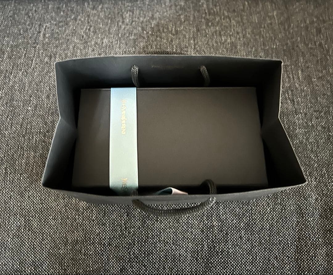 【新品未開封】YSL オールアワーズ ハイパールースパウダー No.04