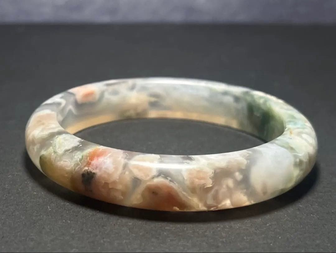 天然　桜瑪瑙バングル　57mm