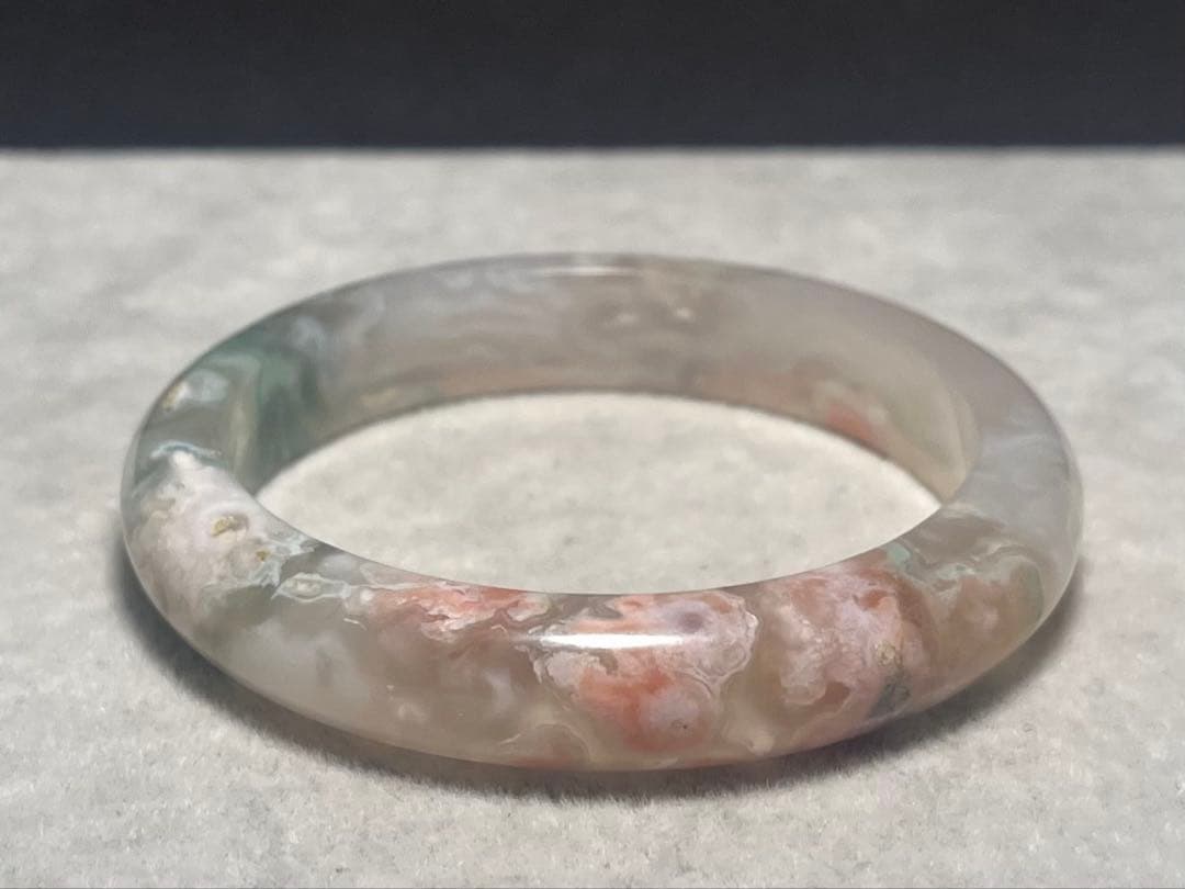 天然　桜瑪瑙バングル　57mm