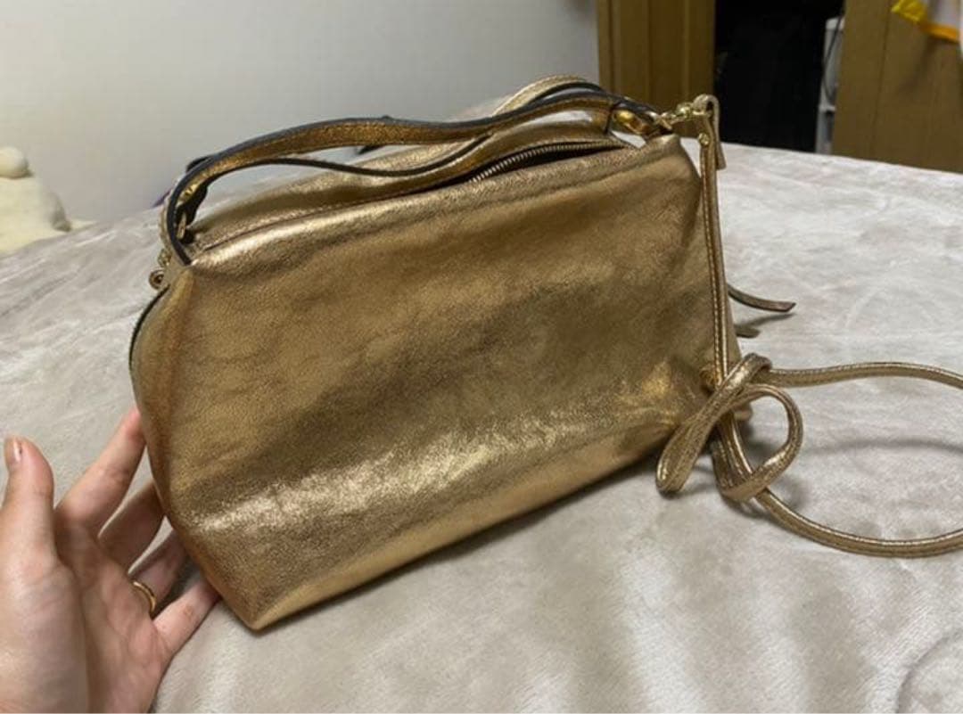 ジャンニキャリーニ アルファM ゴールド 斜めがけ ショルダーバッグ
