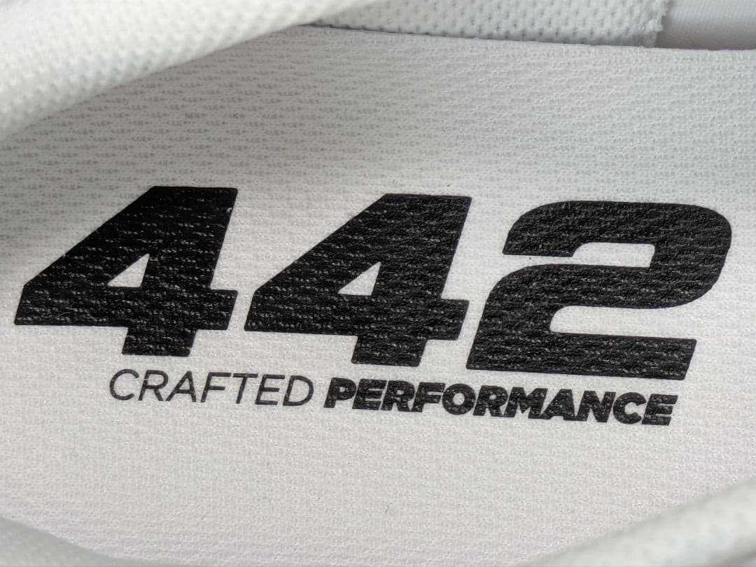 新品未使用 ニューバランス442 V2 サッカーシューズ ホワイト 26.5cm