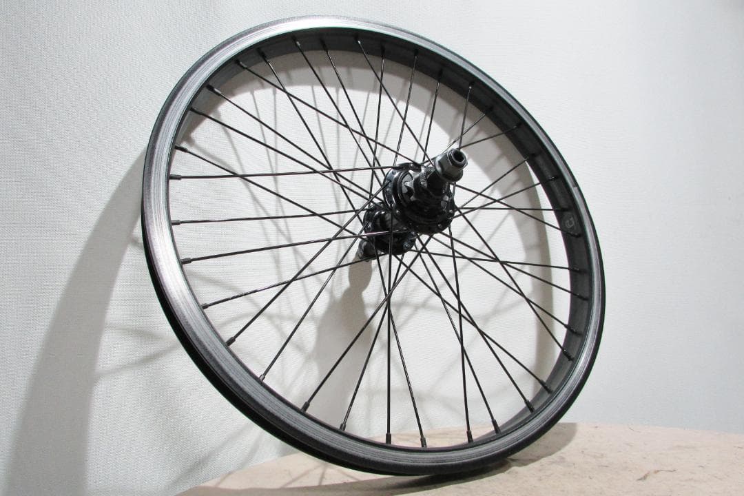 BMX リア ホイール CINEMA Rim ＆ SaltPlus Hub