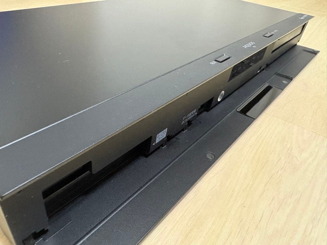 ブルーレイレコーダー　シャープ　2b-c10bt1