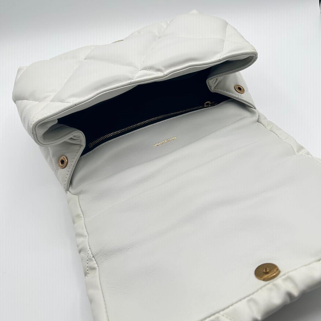 【未使用に近い】BALENCIAGA バレンシアガ クラッチバッグ ホワイト 白