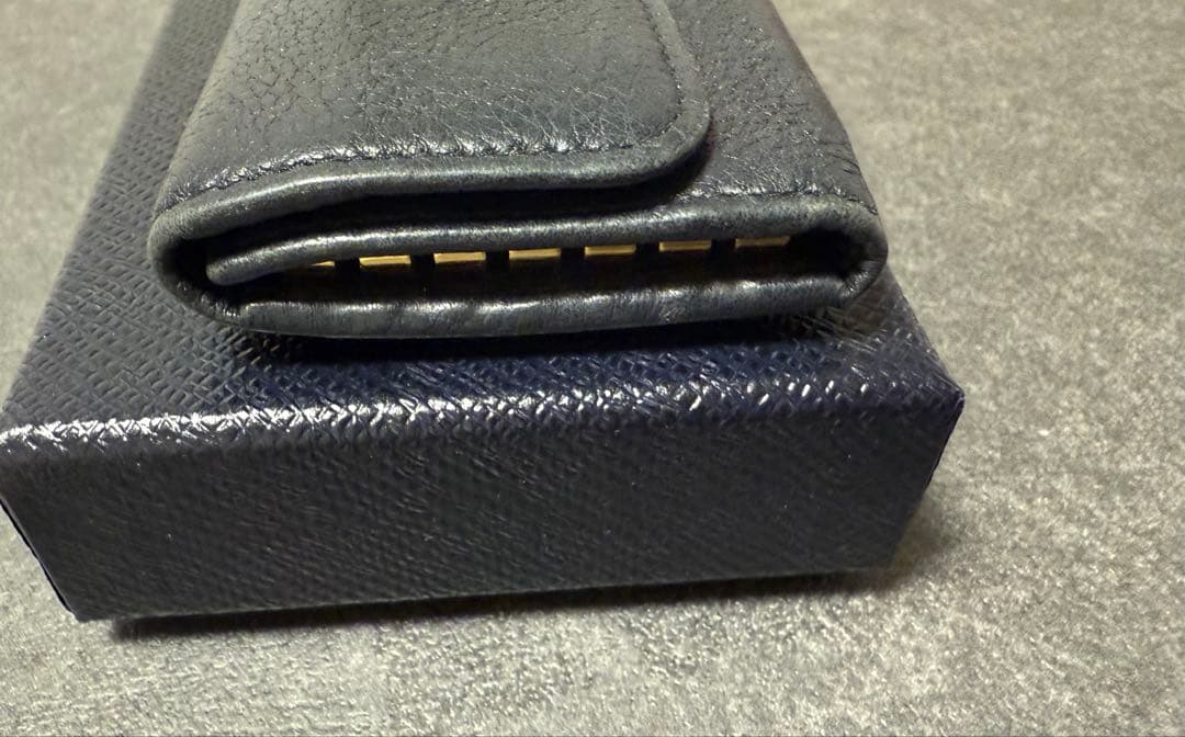 PRADA ブラック ６連キーケース