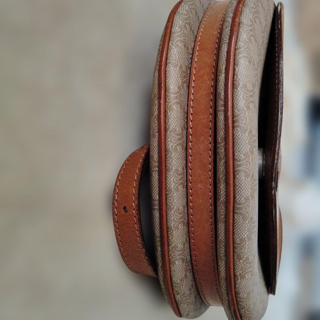 Celineセリーヌ ショルダーバッグ ブラウン/ベージュ マカダム　トリオンフ