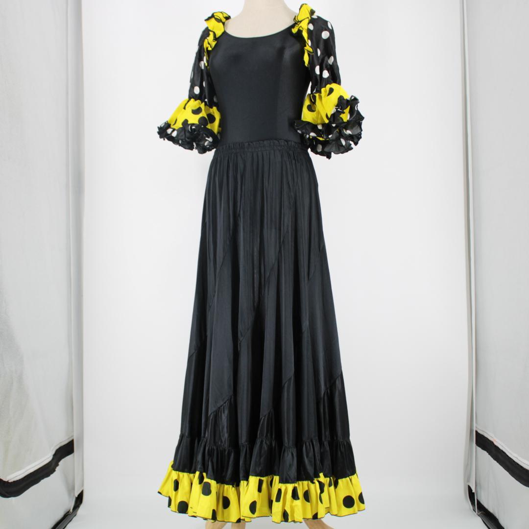 【美品 フラメンコ衣装】ブラック×ドットボランテ 上下セット ツーピース セット