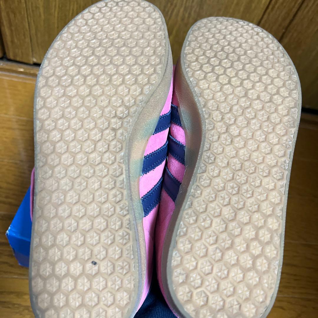 アディダス　GAZELLE 85 ピンク　ネイビー