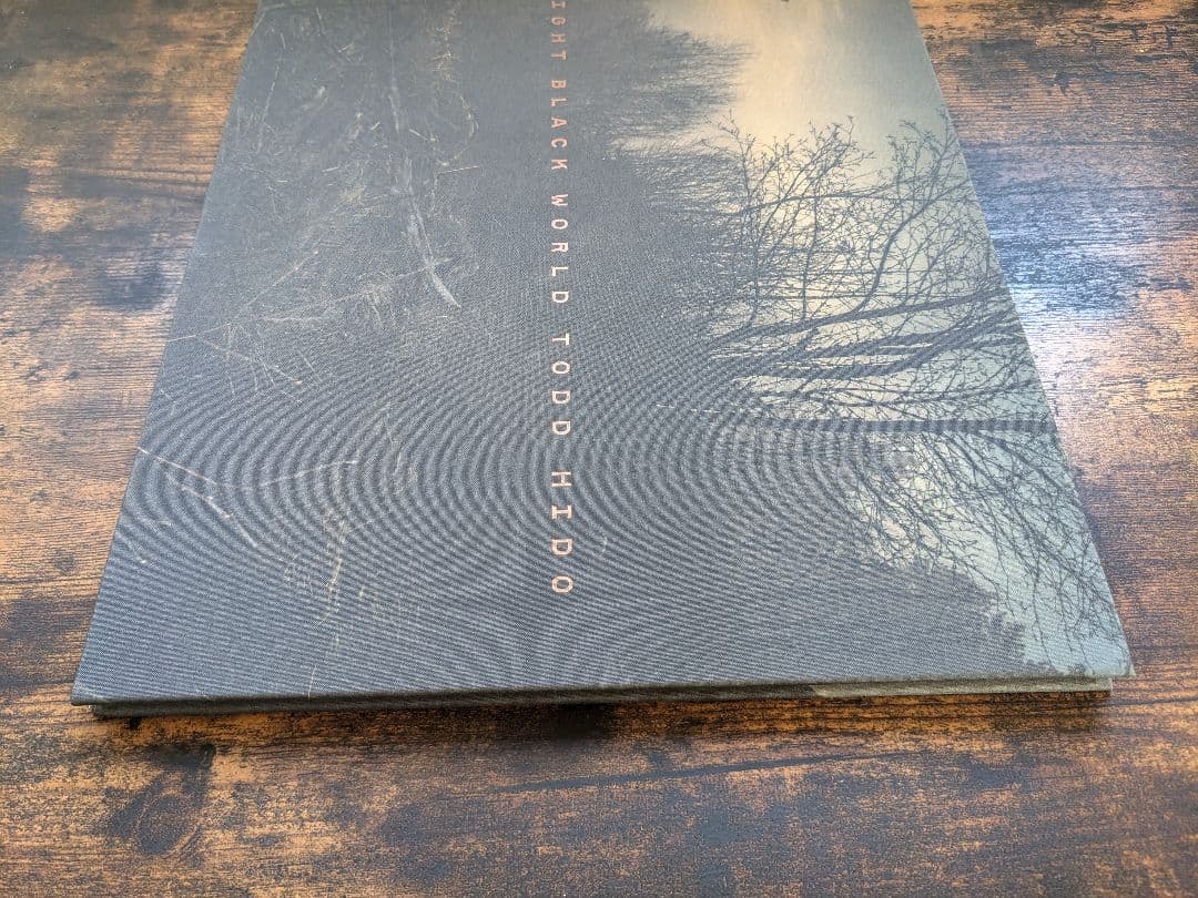 初版・サイン本 Todd Hido / Bright Black World