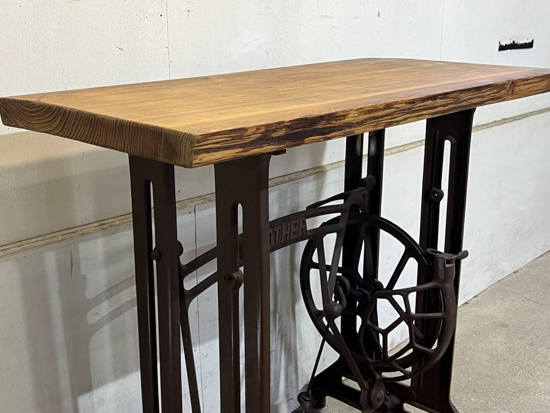 j*3様 レトロBROTHER 一枚板天板付き アンティークブラザー 鉄脚テーブ