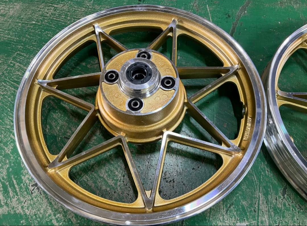 マ*リ様 キャストホイール CB400F CB350F CB250T CB400