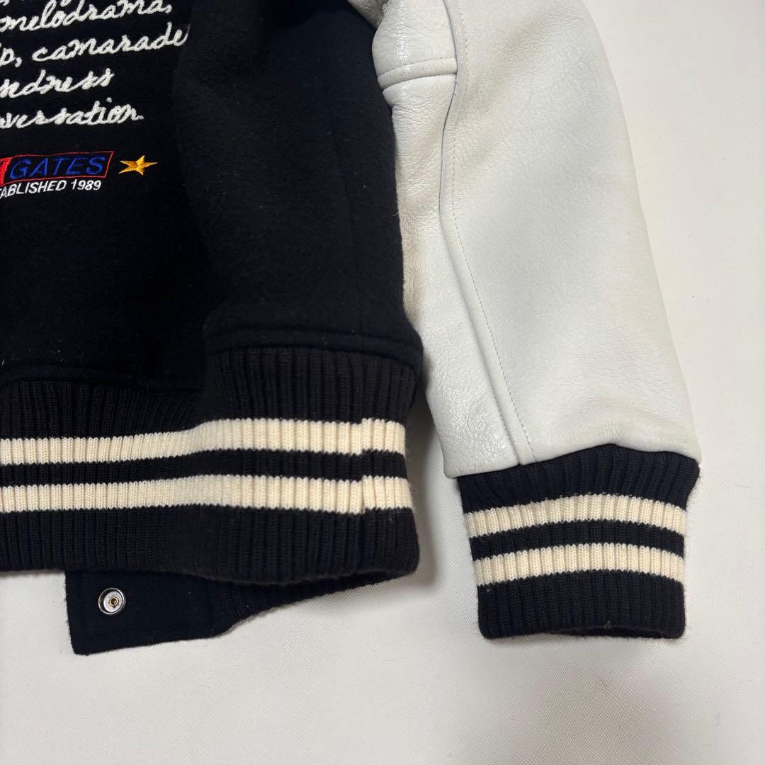 PEARLY GATES スタジャン 刺繍ロゴ 黒×白ウール×レザー