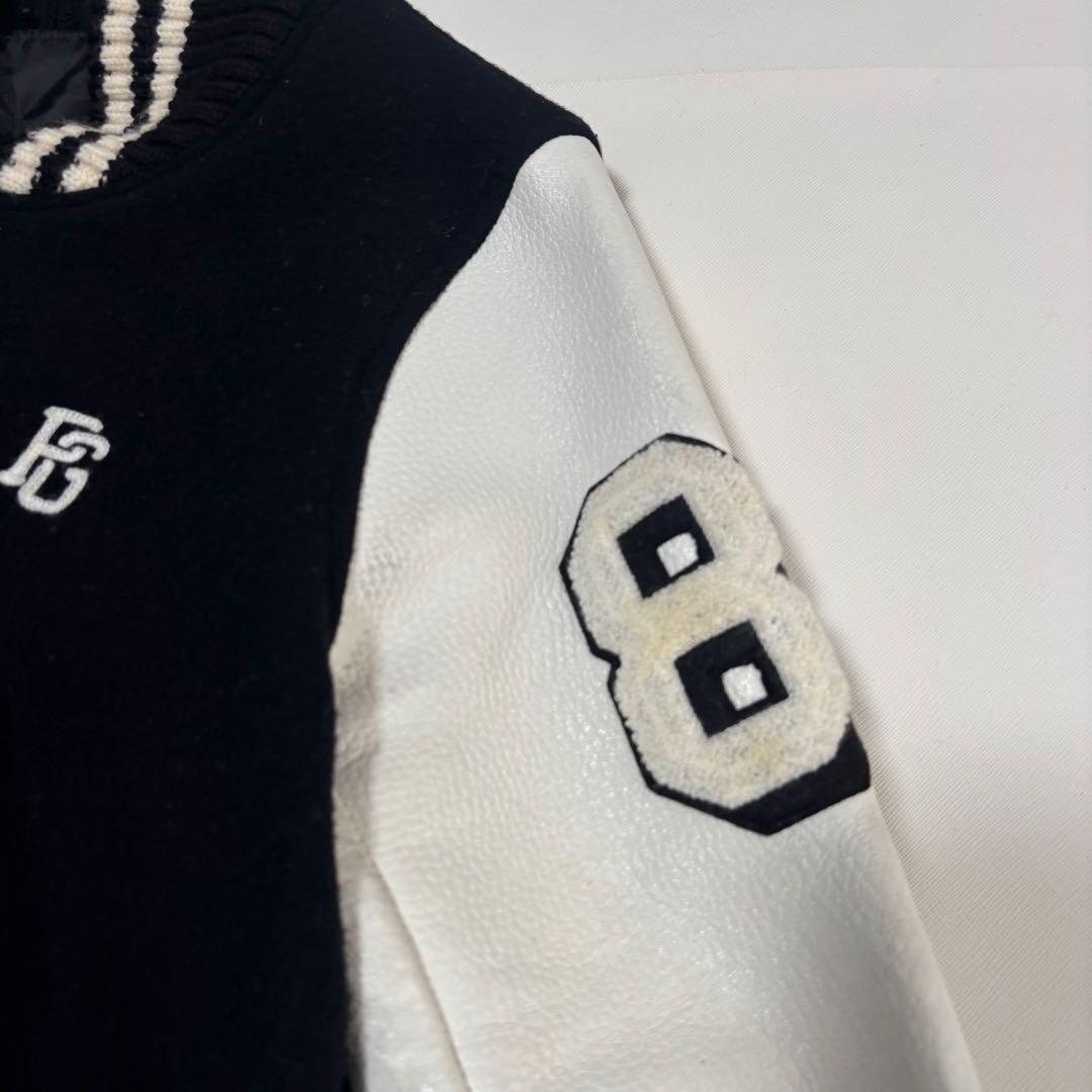 PEARLY GATES スタジャン 刺繍ロゴ 黒×白ウール×レザー