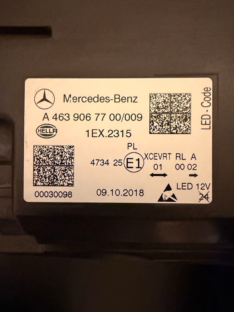 メルセデスベンツ W463A Gクラス 純正左ヘッドライト