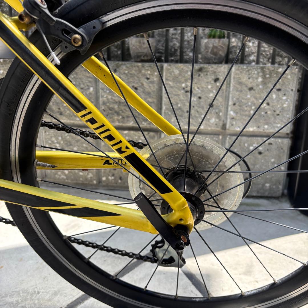 GIANT イディオム2 ミニベロ イエロー 軽量 屋根付き保管