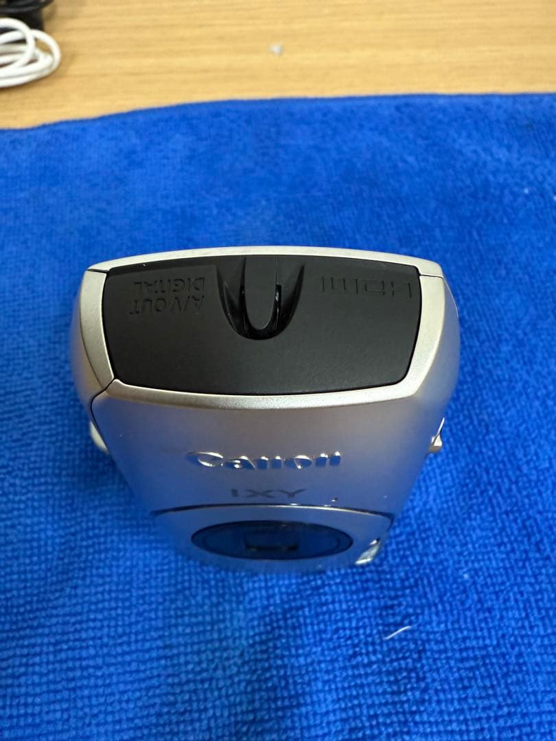 Canon IXY 30S コンパクトデジタルカメラ シルバー 動作確認済み