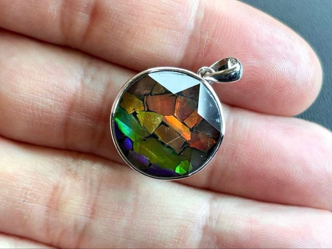 ナデシコ　究極品質　レインボーアンモライトとシルバーギベオンの六芒星PT