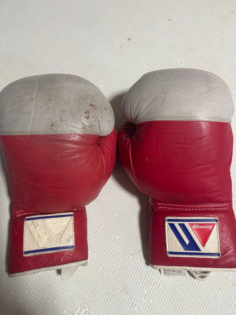 廃盤Winning グローブひも式 赤/ホワイト8オンス