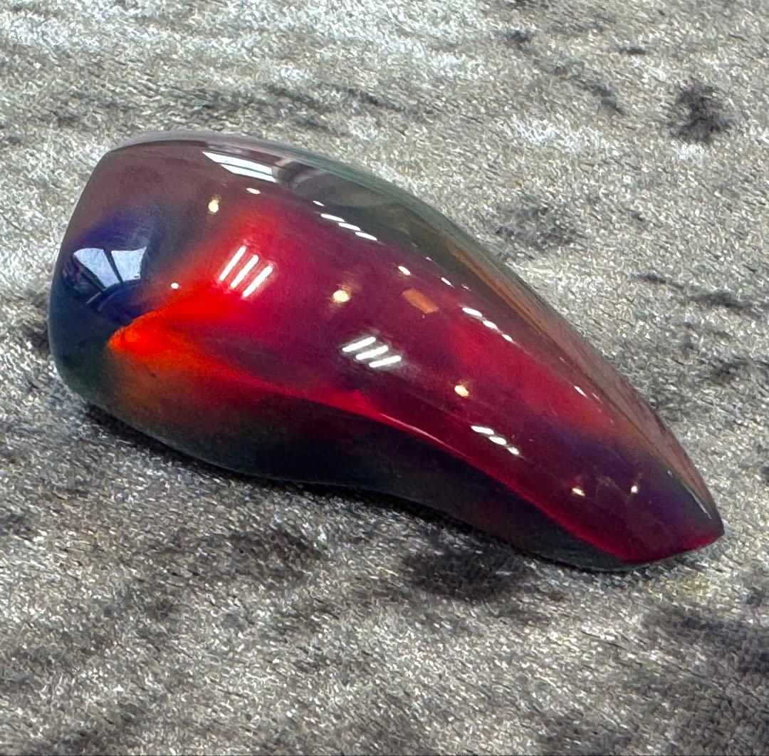 三線バチ　人工オパール製