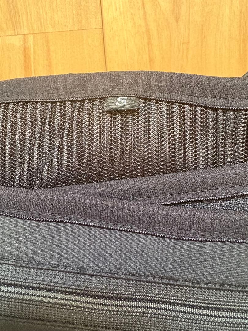 Answer4 ストライプ柄 ウエストポーチ　NO LIMIT