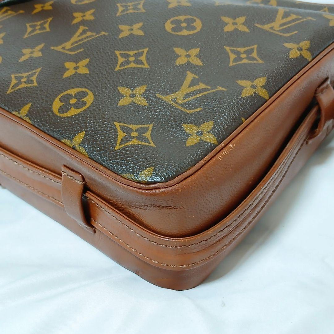 ルイヴィトン　サックバンドリエール　モノグラム　ショルダーバッグ