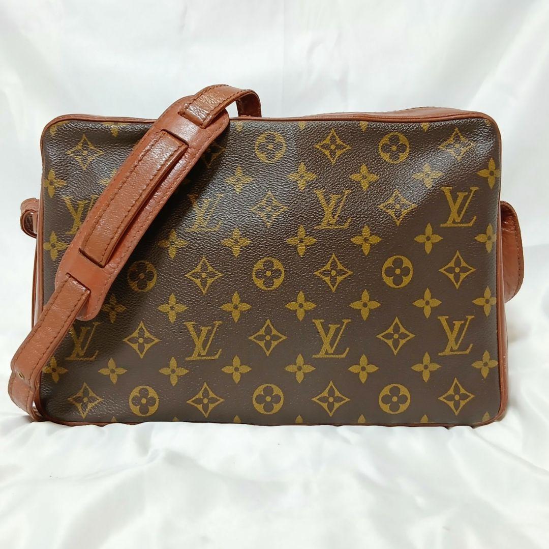 ルイヴィトン　サックバンドリエール　モノグラム　ショルダーバッグ