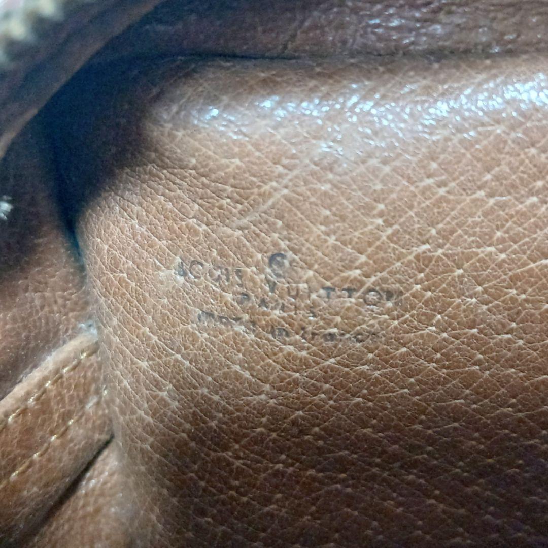 ルイヴィトン　サックバンドリエール　モノグラム　ショルダーバッグ