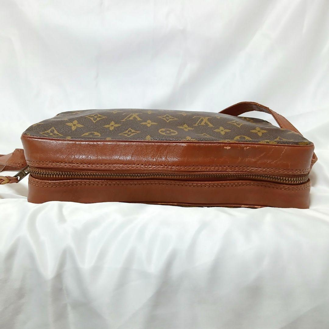 ルイヴィトン　サックバンドリエール　モノグラム　ショルダーバッグ