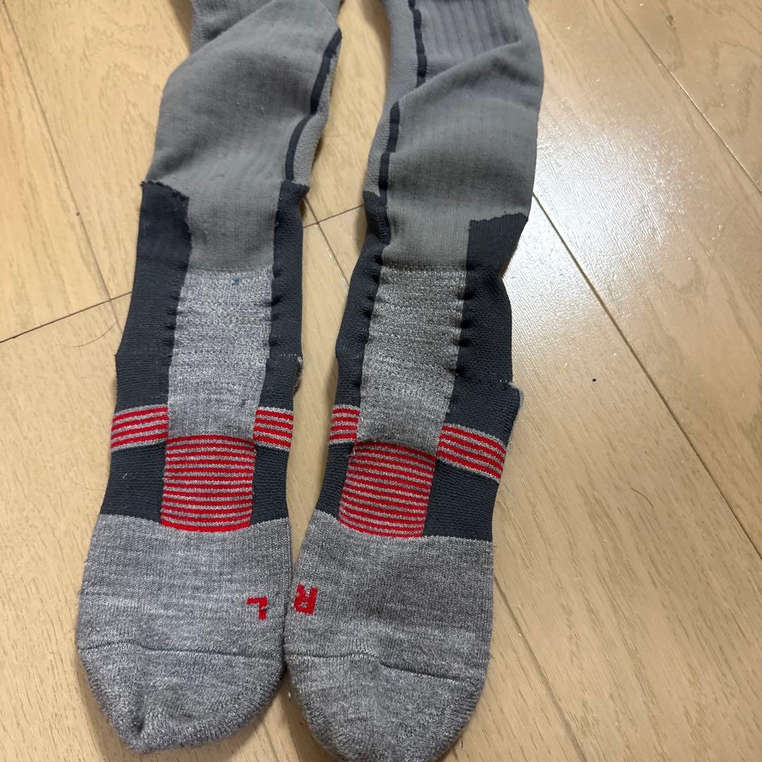 ATOMIC Hawx Ultra 110 S スキーブーツ、靴下付