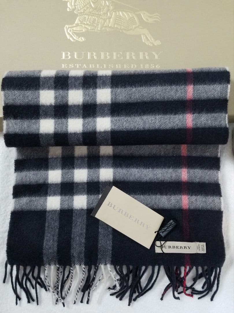 新品未使用タグ付 バーバリーカシミアマフラー ユニセックス クラシック美品