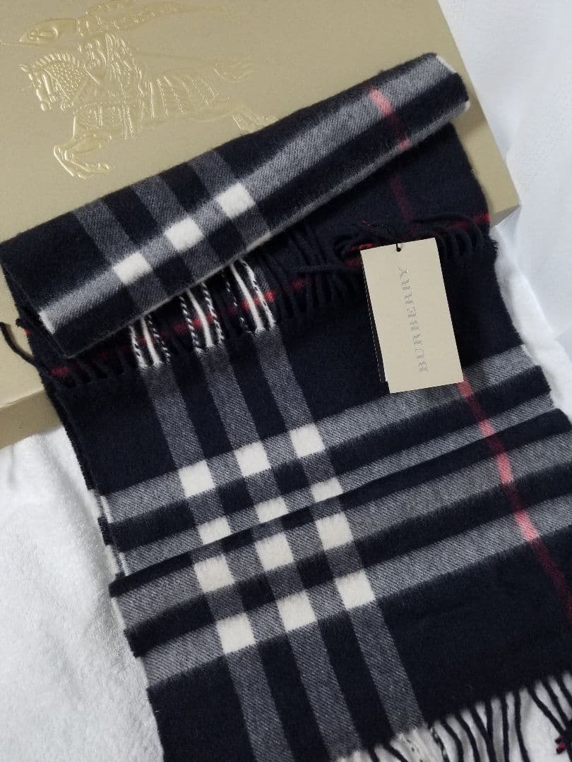 新品未使用タグ付 バーバリーカシミアマフラー ユニセックス クラシック美品